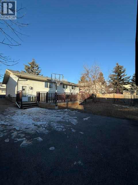 10 Radcliffe Crescent Se, Calgary, Alberta  T2Z 5X2 - Photo 27 - A2273751