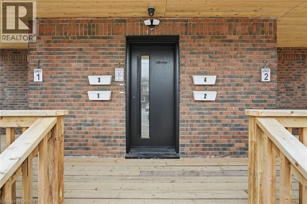 4876 Simcoe Street Unit# 3, Niagara Falls, Ontario  L2E 1V9 - Photo 2 - 40799057