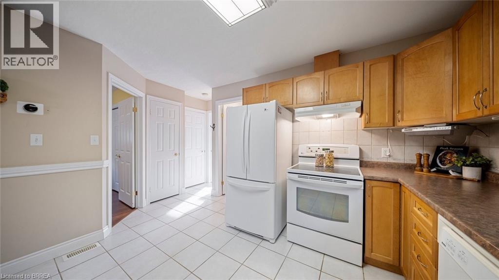 356 Grand River Avenue, Brantford, Ontario  N3T 4Y8 - Photo 15 - 40795618