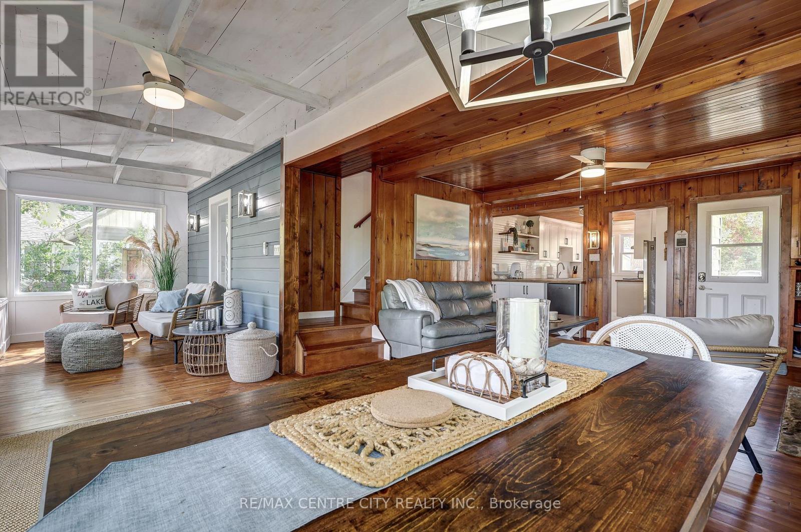 17374 Lakeshore Road, Chatham-Kent, Ontario  N0P 1X0 - Photo 16 - X12704026