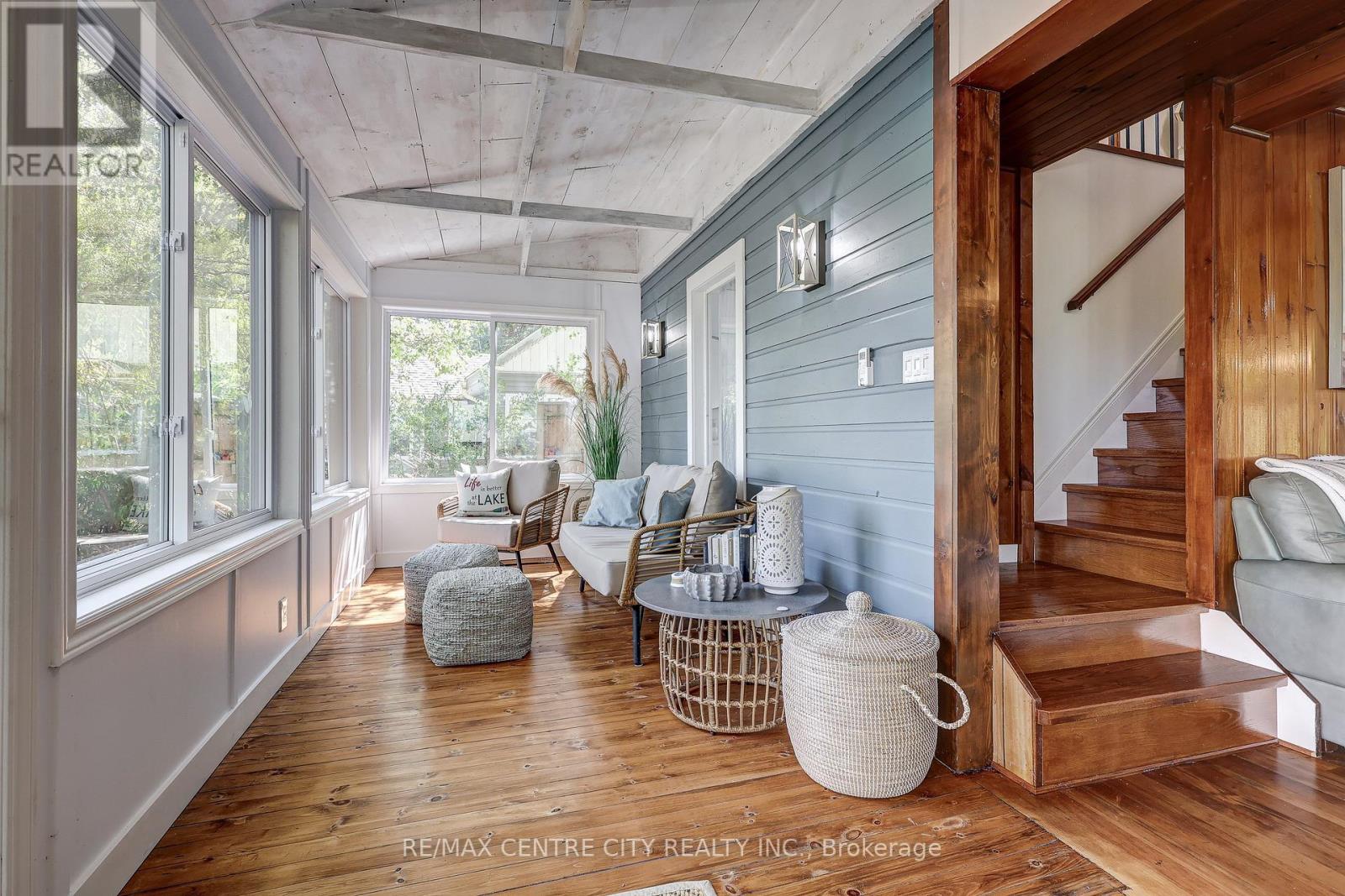 17374 Lakeshore Road, Chatham-Kent, Ontario  N0P 1X0 - Photo 25 - X12704026