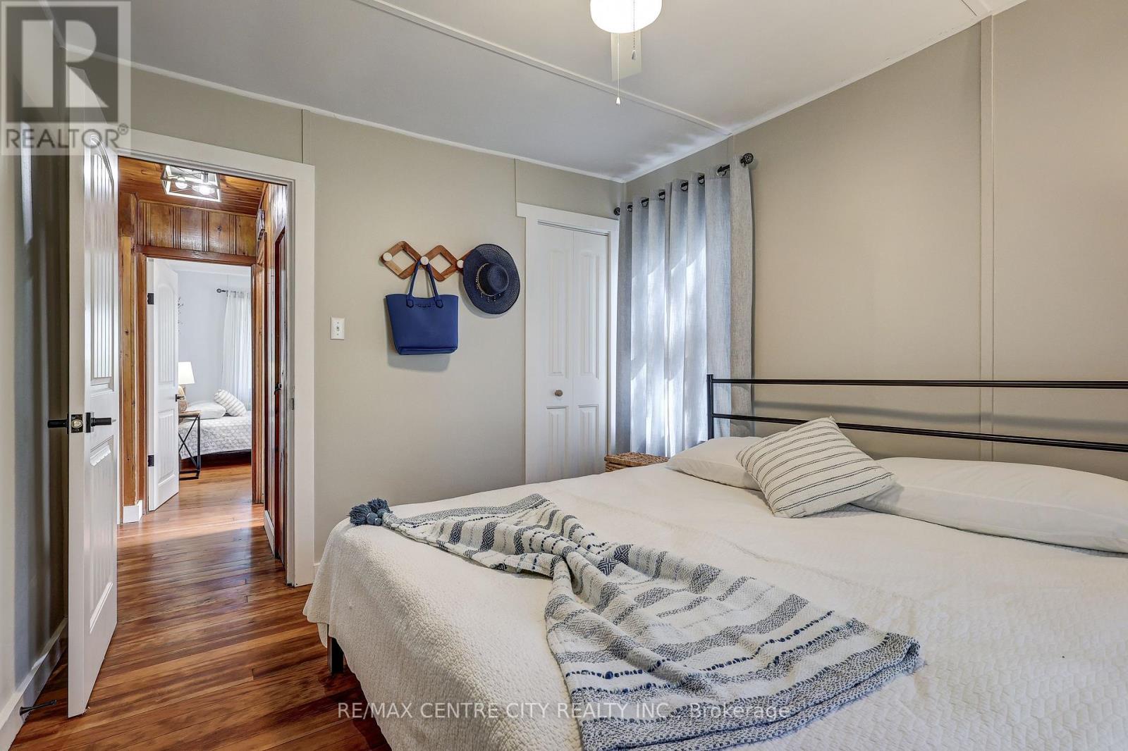 17374 Lakeshore Road, Chatham-Kent, Ontario  N0P 1X0 - Photo 28 - X12704026