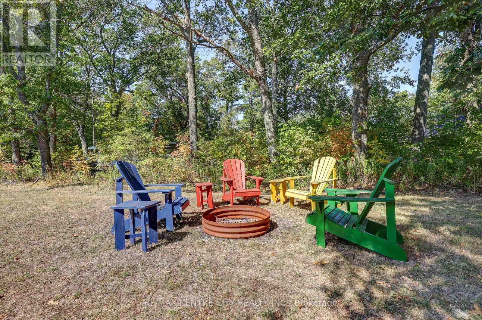 17374 Lakeshore Road, Chatham-Kent, Ontario  N0P 1X0 - Photo 4 - X12704026