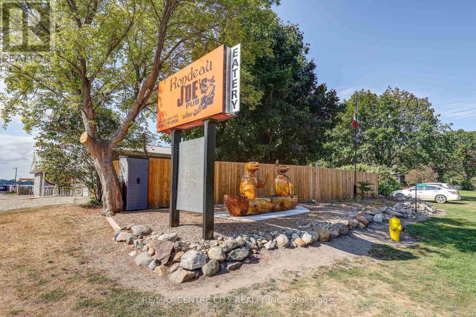 17374 Lakeshore Road, Chatham-Kent, Ontario  N0P 1X0 - Photo 45 - X12704026