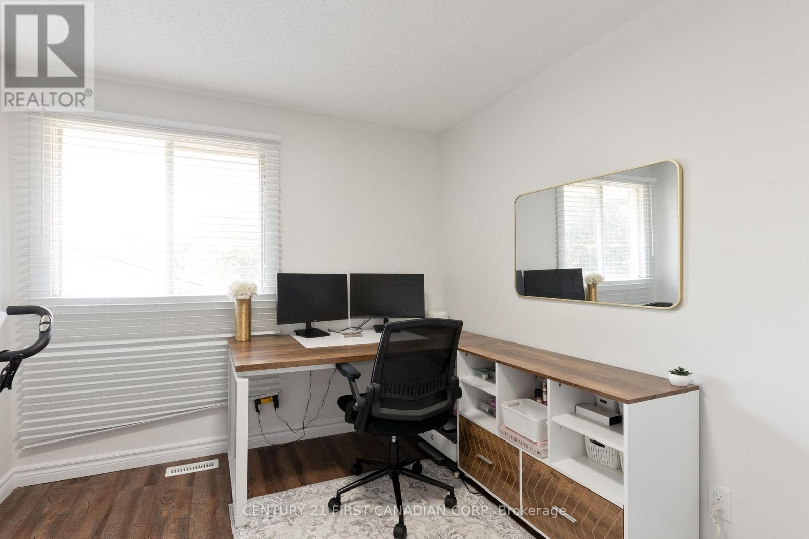 60 - 35 Waterman Avenue, London South, Ontario  N6C 5T8 - Photo 18 - X12704042