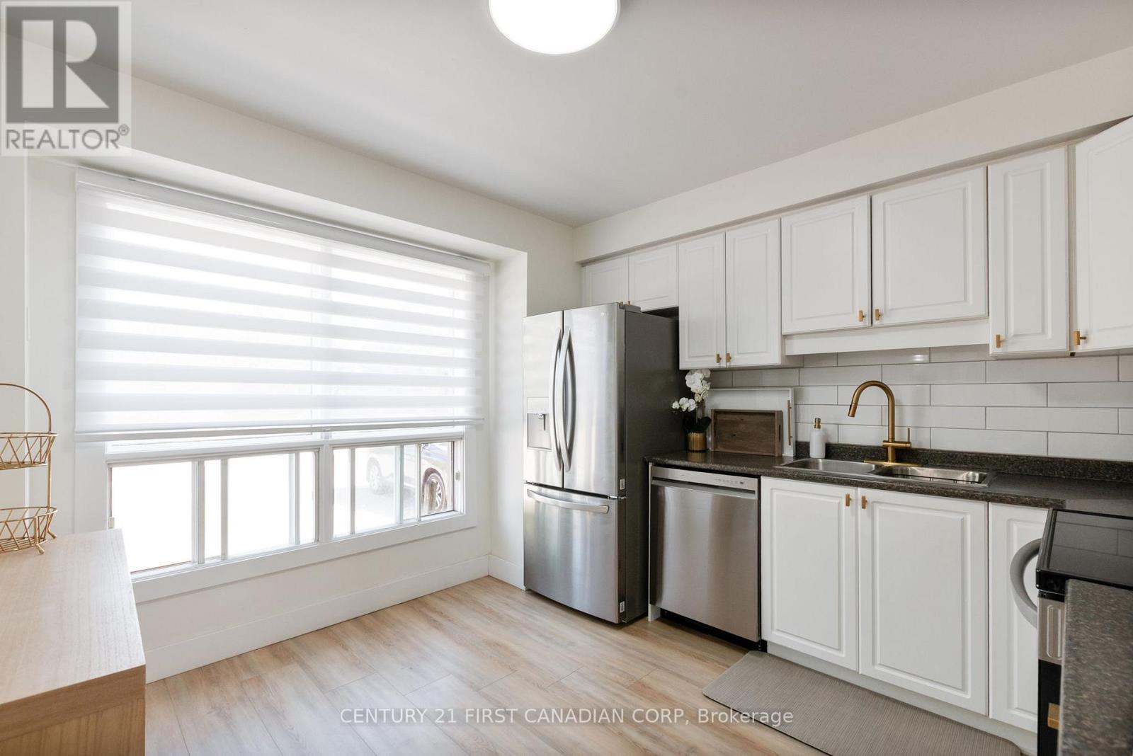 60 - 35 Waterman Avenue, London South, Ontario  N6C 5T8 - Photo 6 - X12704042