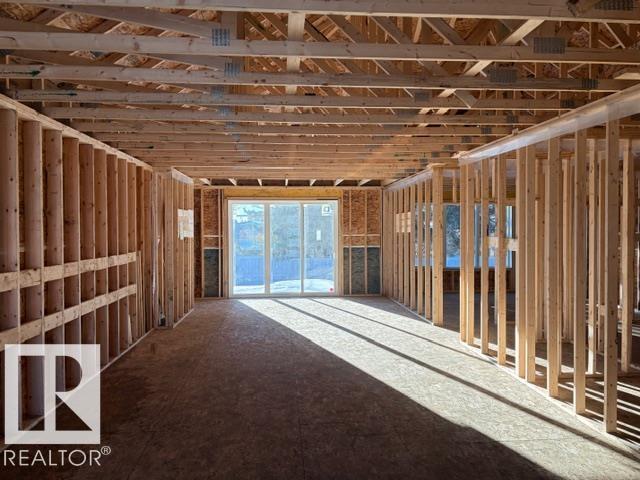 39 Elsinore Pl Nw, Edmonton, Alberta  T5X 0M6 - Photo 9 - E4470219