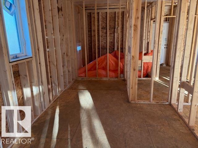 39 Elsinore Pl Nw, Edmonton, Alberta  T5X 0M6 - Photo 7 - E4470219