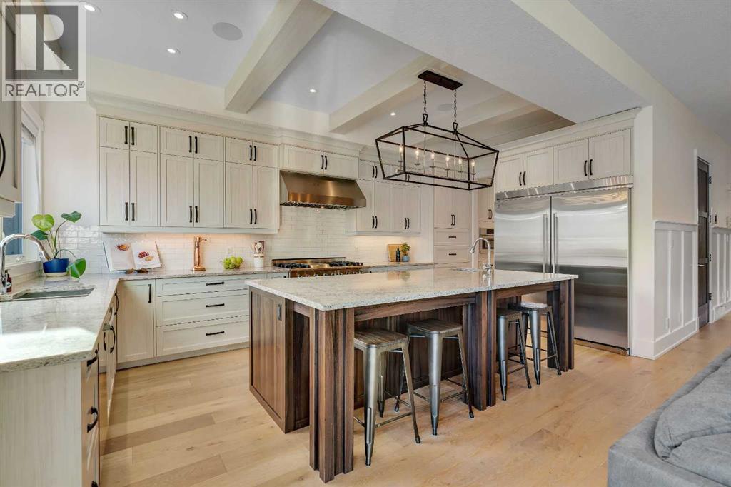 5852 Bowwater Crescent NW, Calgary, Alberta