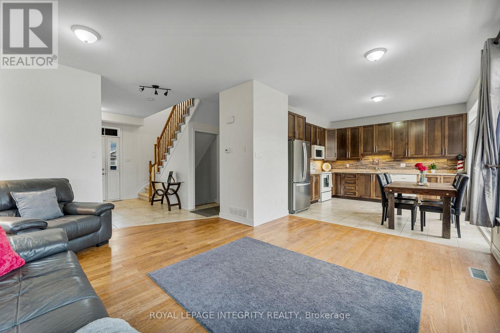 53 Willowshore Way, Carleton Place, Ontario  K7C 0B1 - Photo 7 - X12704058