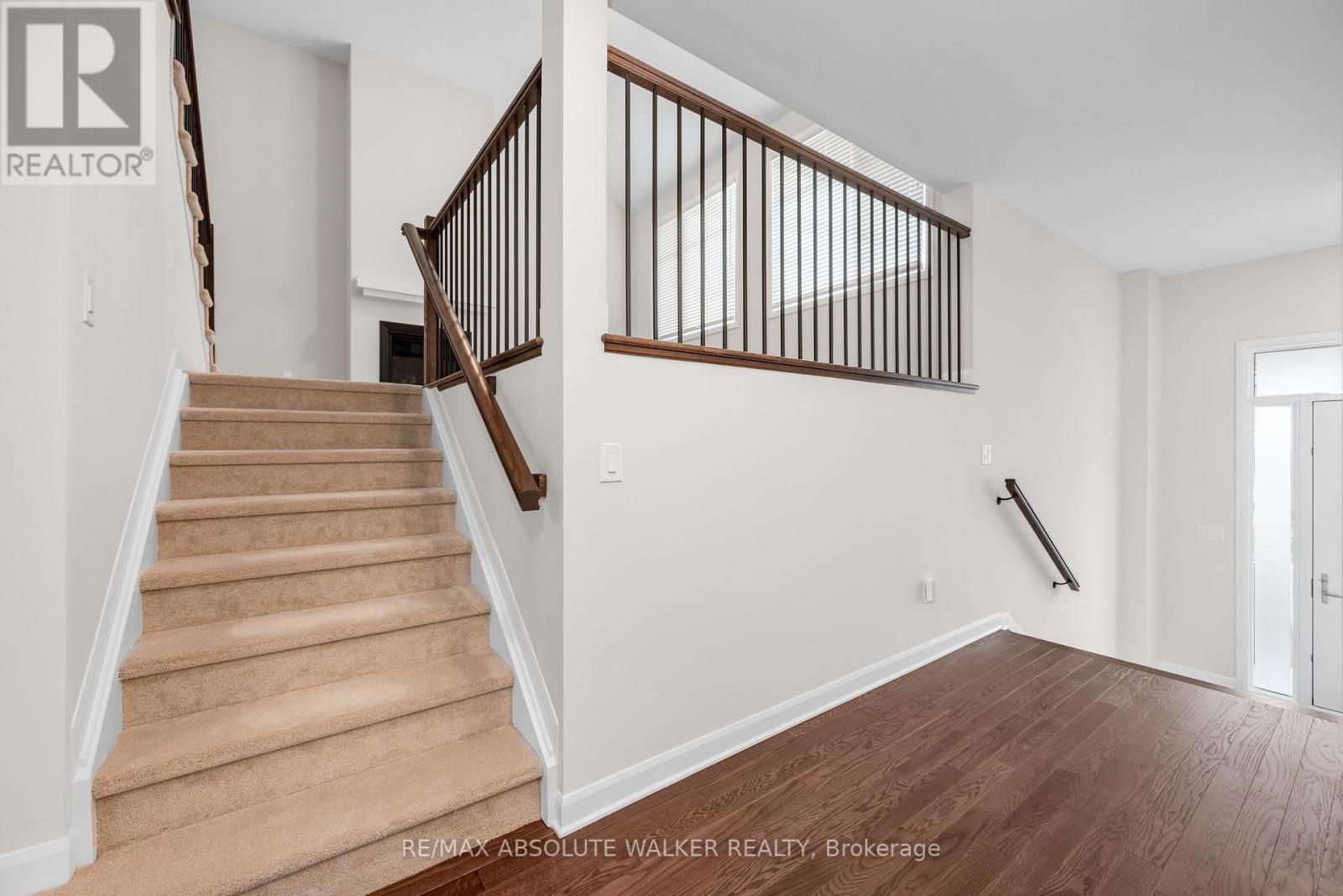 529 Anchor Circle, Ottawa, Ontario  K4M 0X5 - Photo 2 - X12704118