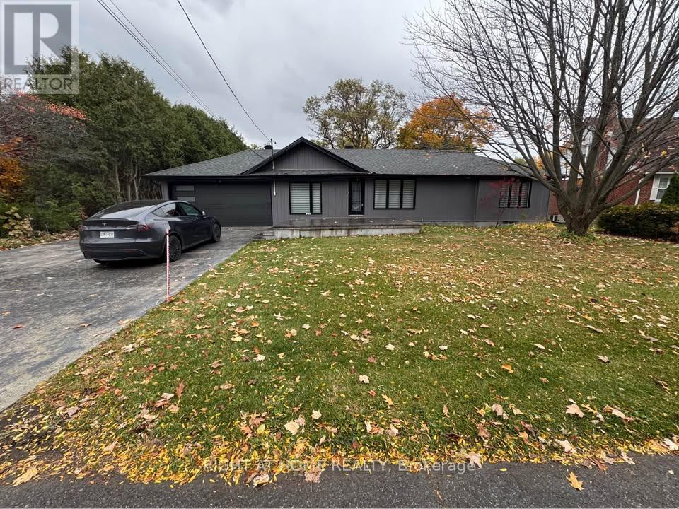 1373 NORMANDY CRESCENT, Ottawa, Ontario