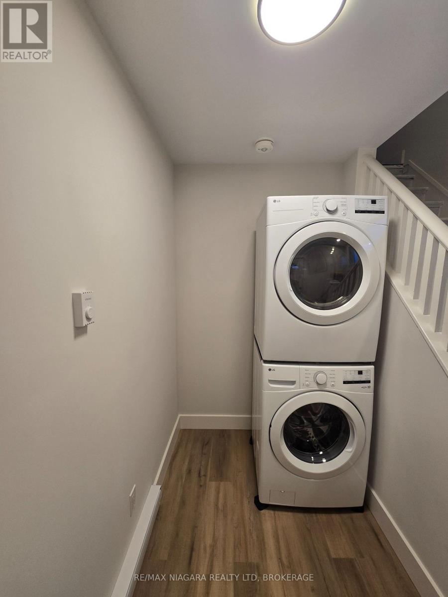 Upper - 397 Welland Street, Port Colborne (Killaly East), Ontario  L3K 1V8 - Photo 8 - X12696976