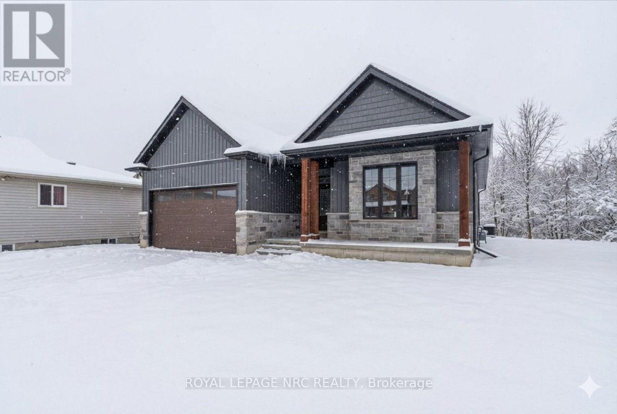 207 Forks Road, Welland, Ontario  L3B 6C5 - Photo 3 - X12704150