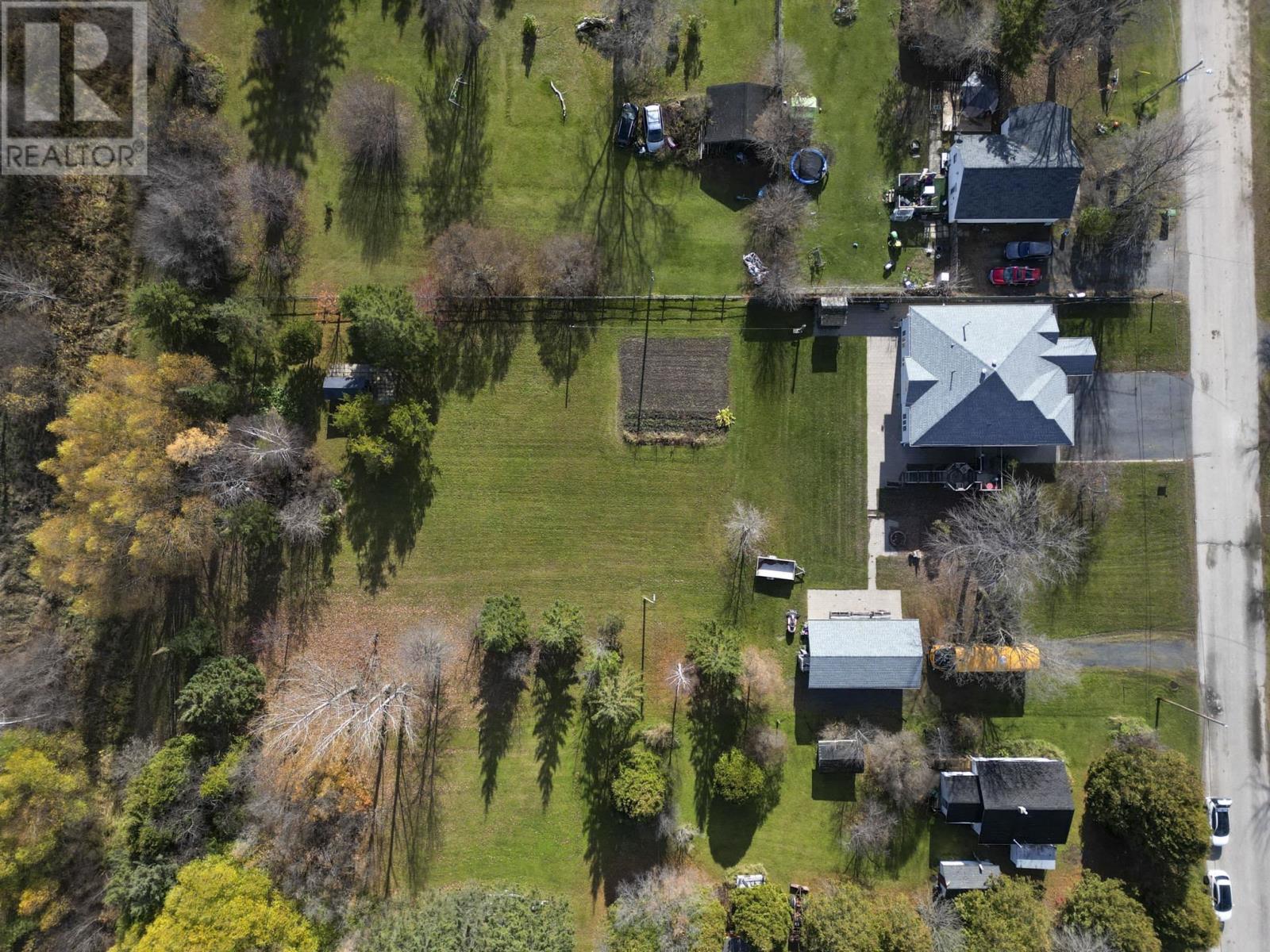 100 Queen St, Barwick, Ontario  P0W 1A0 - Photo 42 - TB2600085