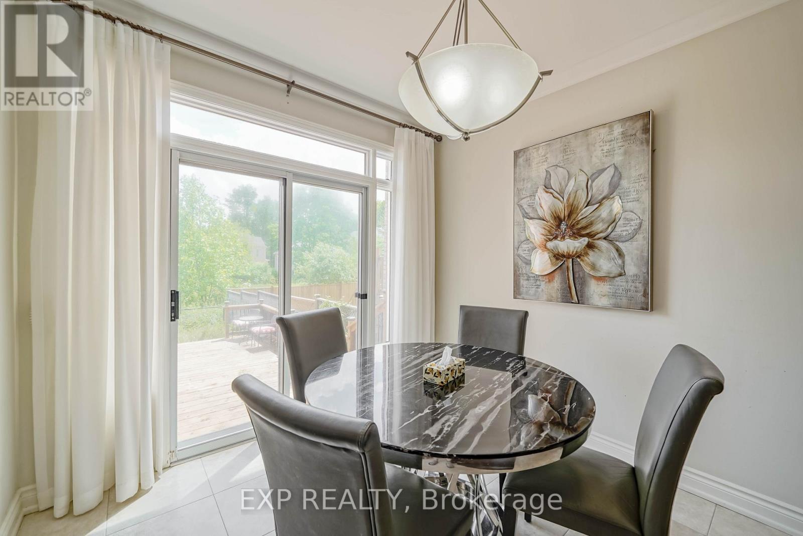 116 Colesbrook Road, Richmond Hill, Ontario  L4S 2G3 - Photo 14 - N12703752