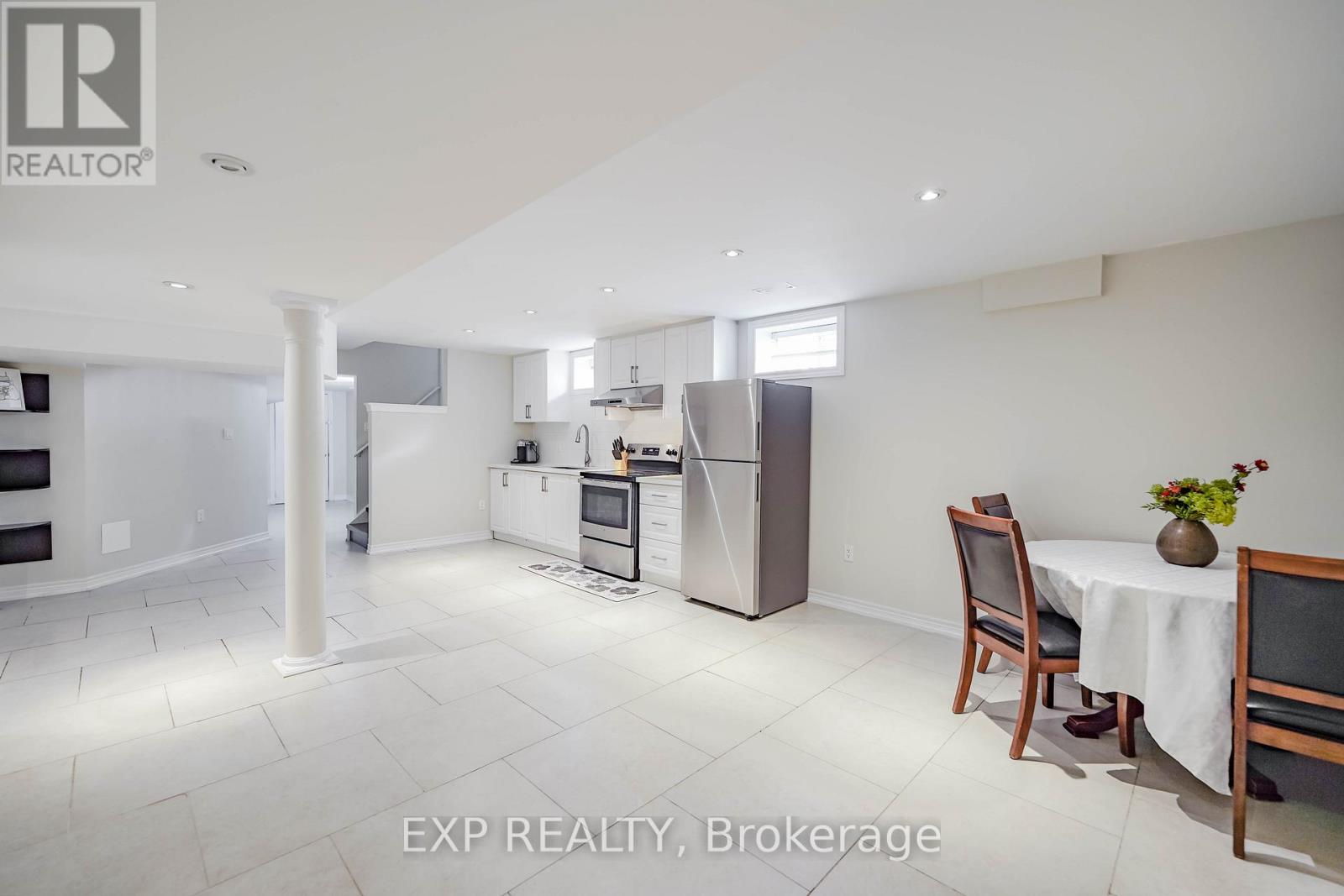 116 Colesbrook Road, Richmond Hill, Ontario  L4S 2G3 - Photo 42 - N12703752