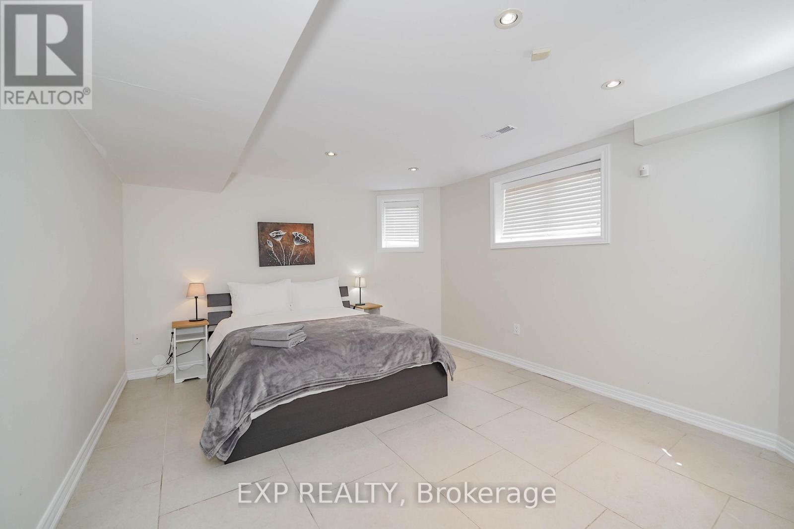 116 Colesbrook Road, Richmond Hill, Ontario  L4S 2G3 - Photo 45 - N12703752
