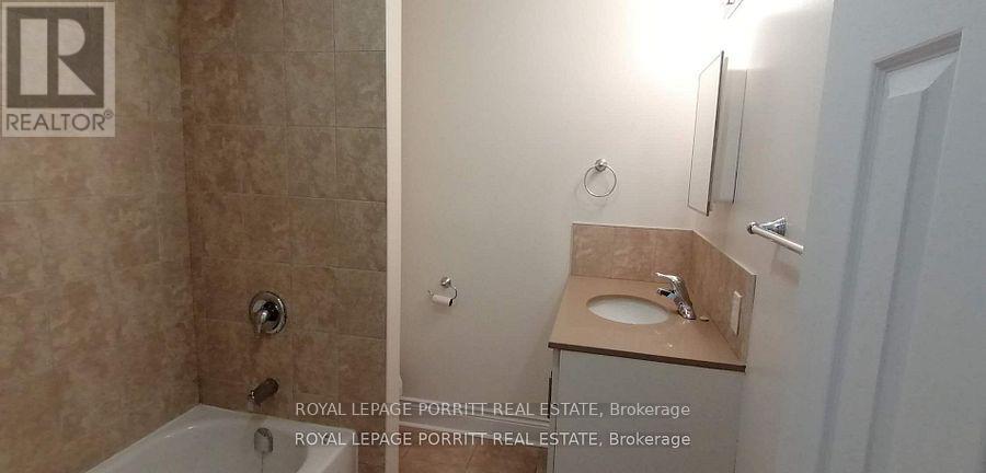 1 - 3511 Lake Shore Boulevard W, Toronto, Ontario  M8W 1N5 - Photo 11 - W12701814