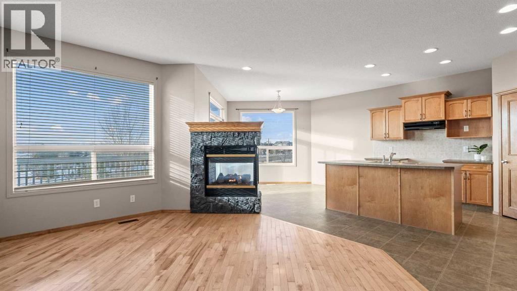 99 Tuscany Ridge Terrace Nw, Calgary, Alberta  T3L 3A6 - Photo 5 - A2278869