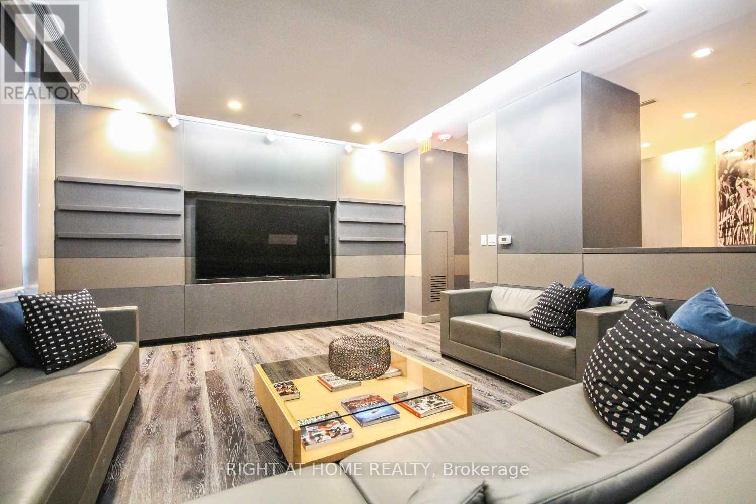 2606 - 45 Charles Street E, Toronto, Ontario  M4Y 1S2 - Photo 3 - C12703988