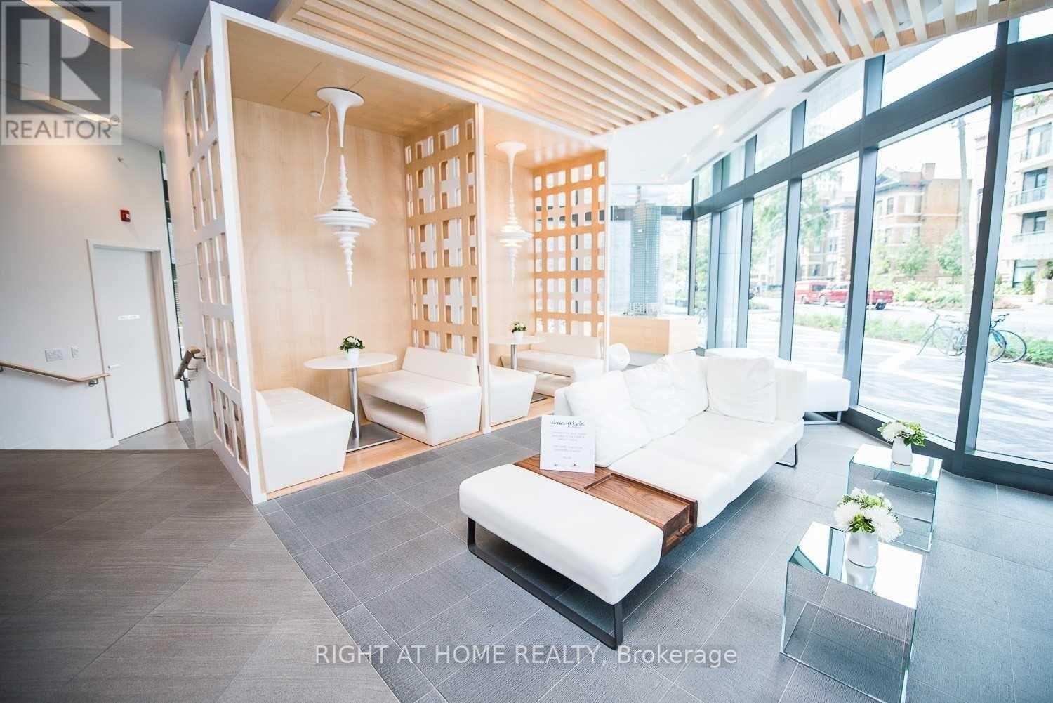 2606 - 45 Charles Street E, Toronto, Ontario  M4Y 1S2 - Photo 4 - C12703988