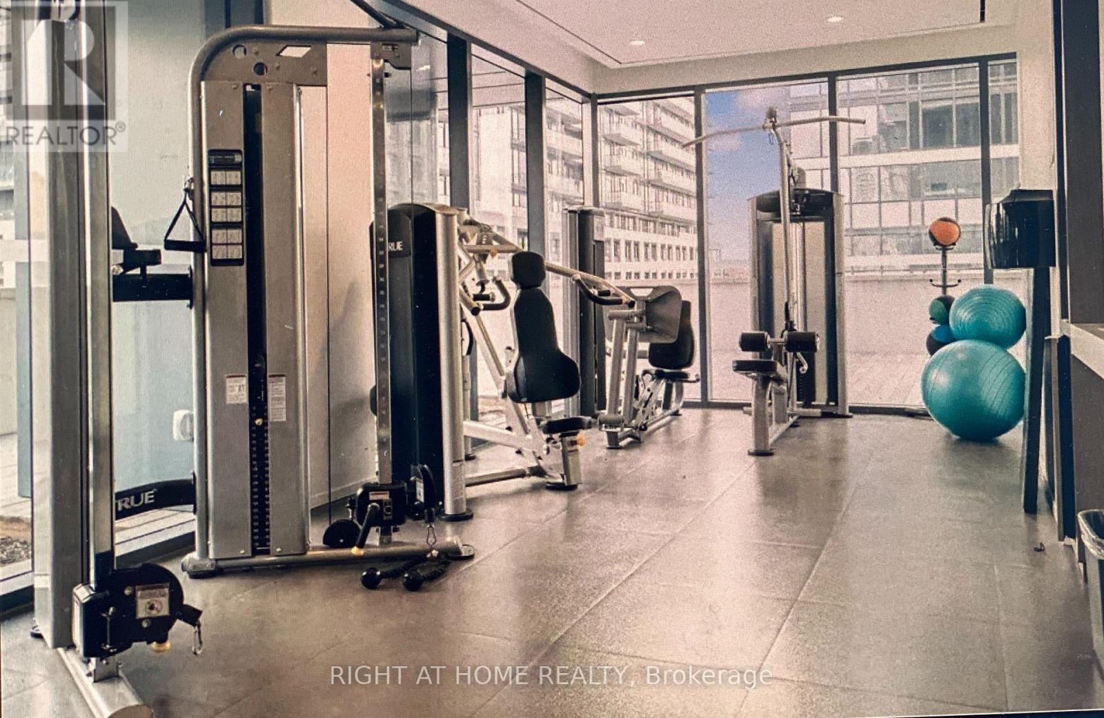 1709 - 159 Dundas Street E, Toronto, Ontario  M5B 1E4 - Photo 14 - C12703996