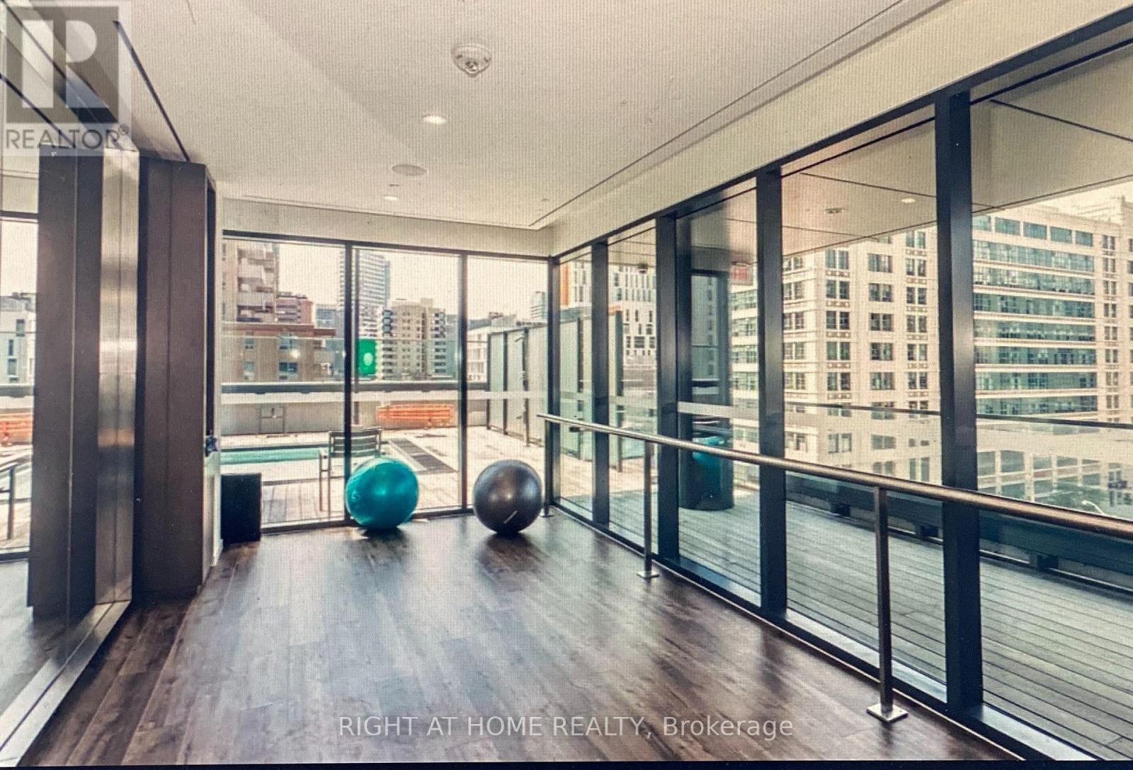 1709 - 159 Dundas Street E, Toronto, Ontario  M5B 1E4 - Photo 15 - C12703996