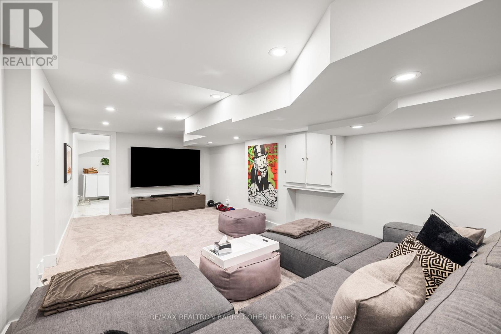 215 Lonsmount Drive, Toronto, Ontario  M5P 2Y6 - Photo 34 - C12704050