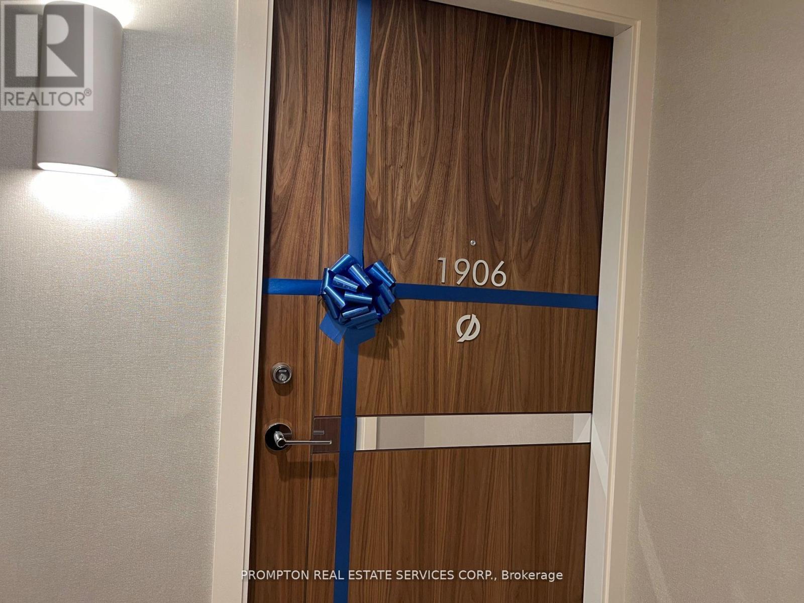 1906 - 27 Mcmahon Drive, Toronto, Ontario  M2K 0J2 - Photo 4 - C12704100