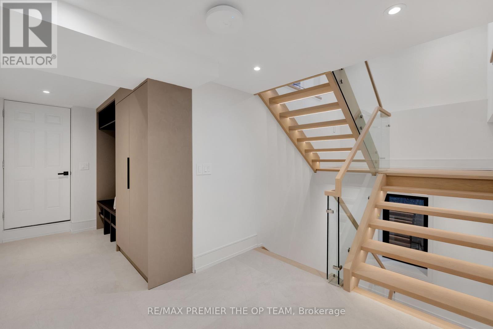 487 Coldstream Avenue, Toronto, Ontario  M5N 1Y6 - Photo 19 - C12704108