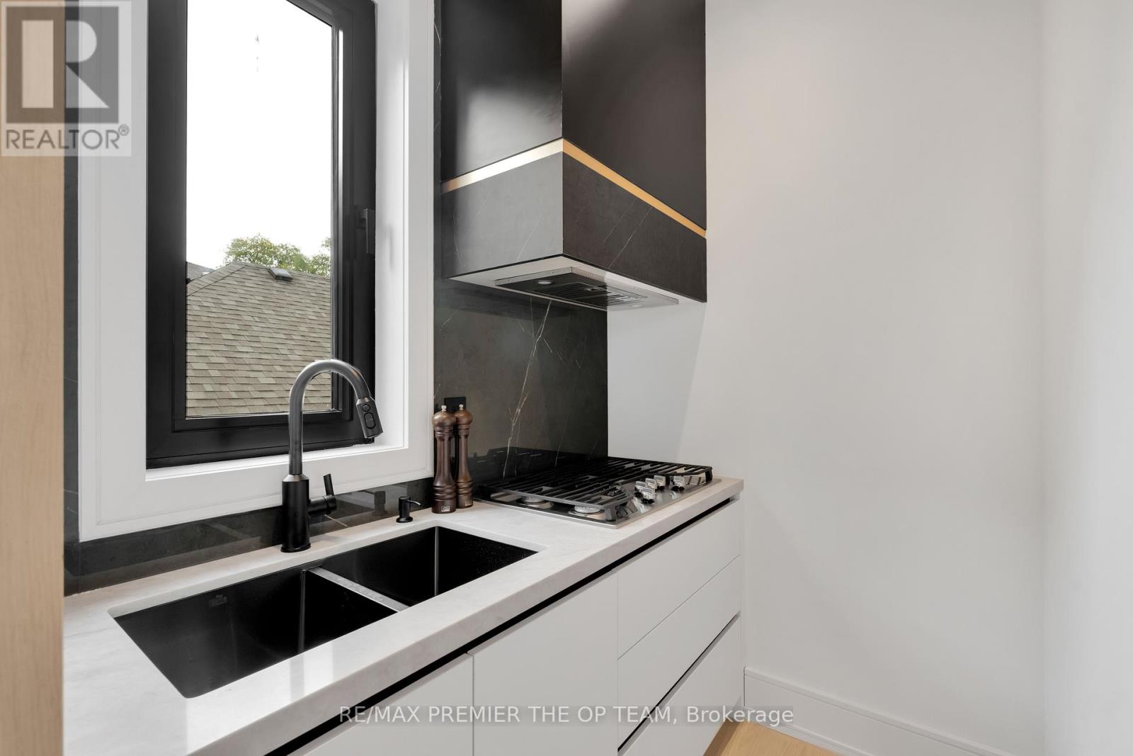 487 Coldstream Avenue, Toronto, Ontario  M5N 1Y6 - Photo 33 - C12704108