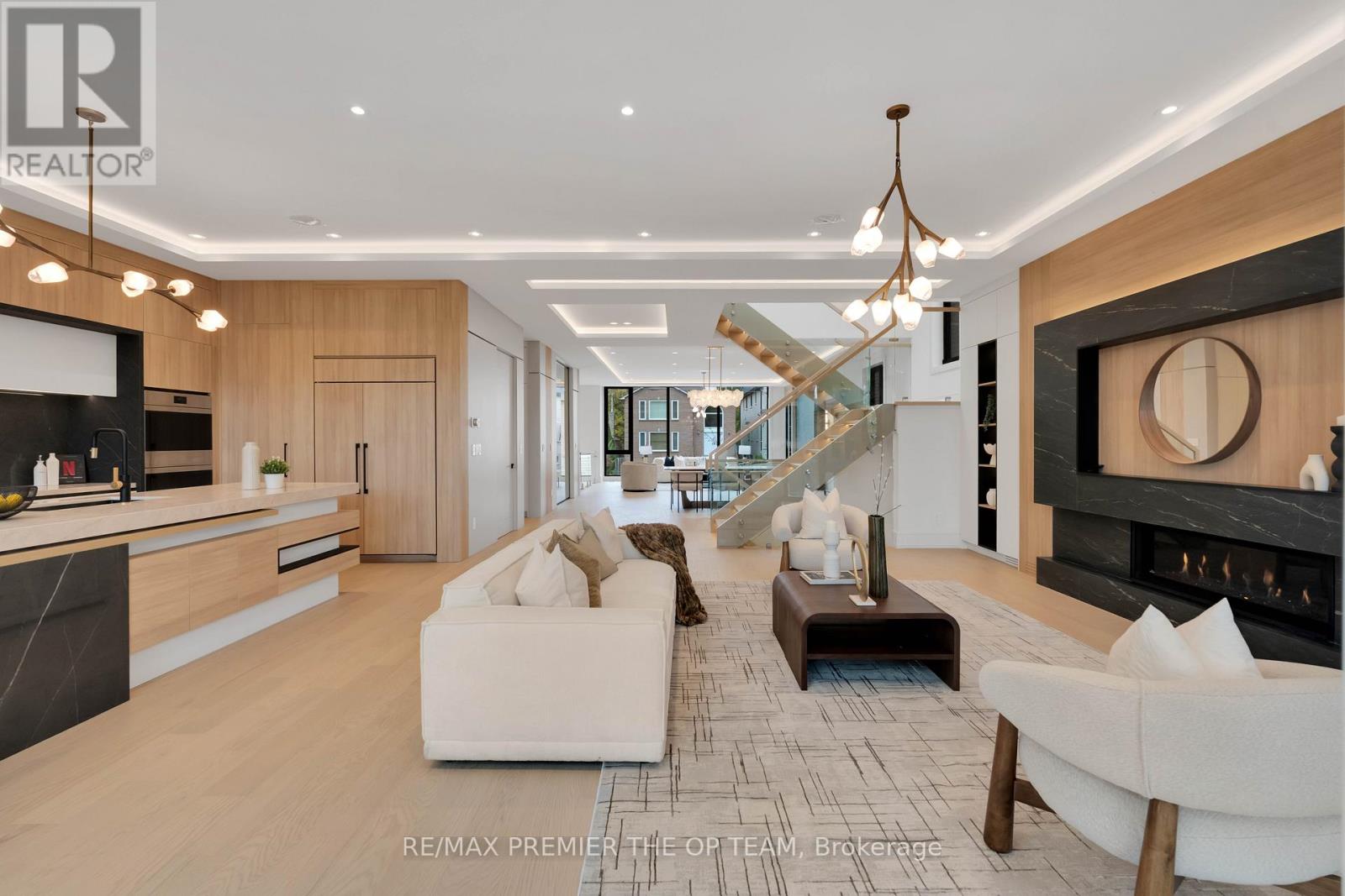 487 Coldstream Avenue, Toronto, Ontario  M5N 1Y6 - Photo 40 - C12704108