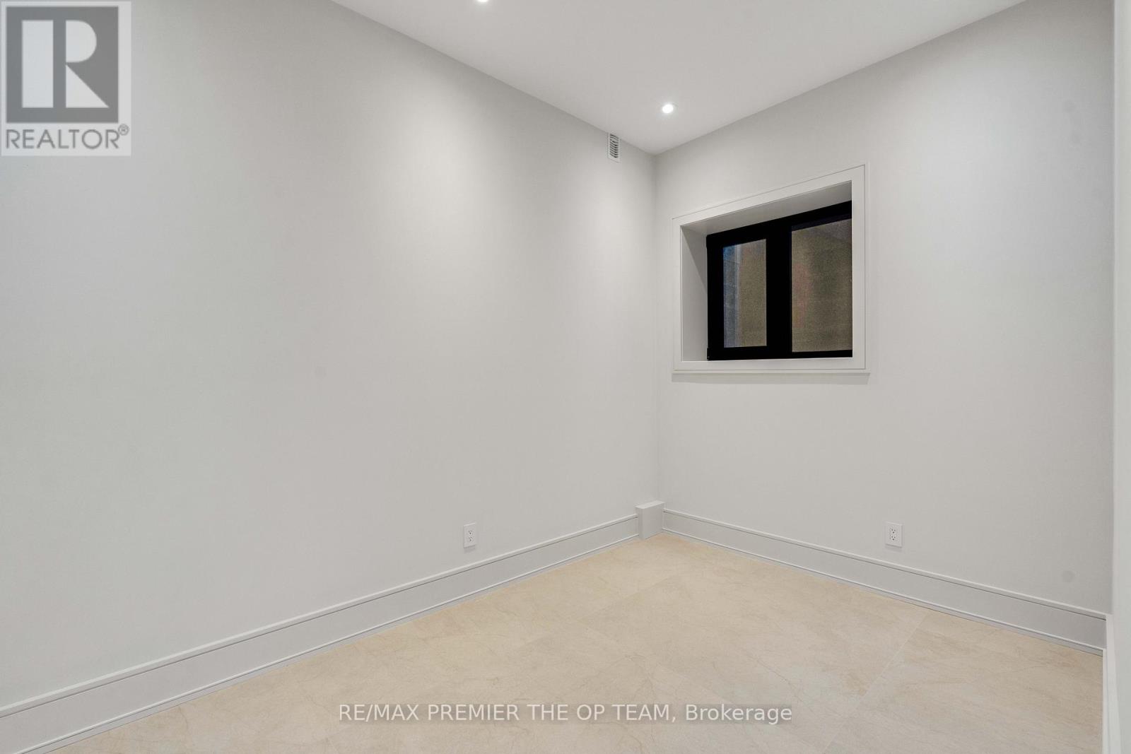 487 Coldstream Avenue, Toronto, Ontario  M5N 1Y6 - Photo 8 - C12704108