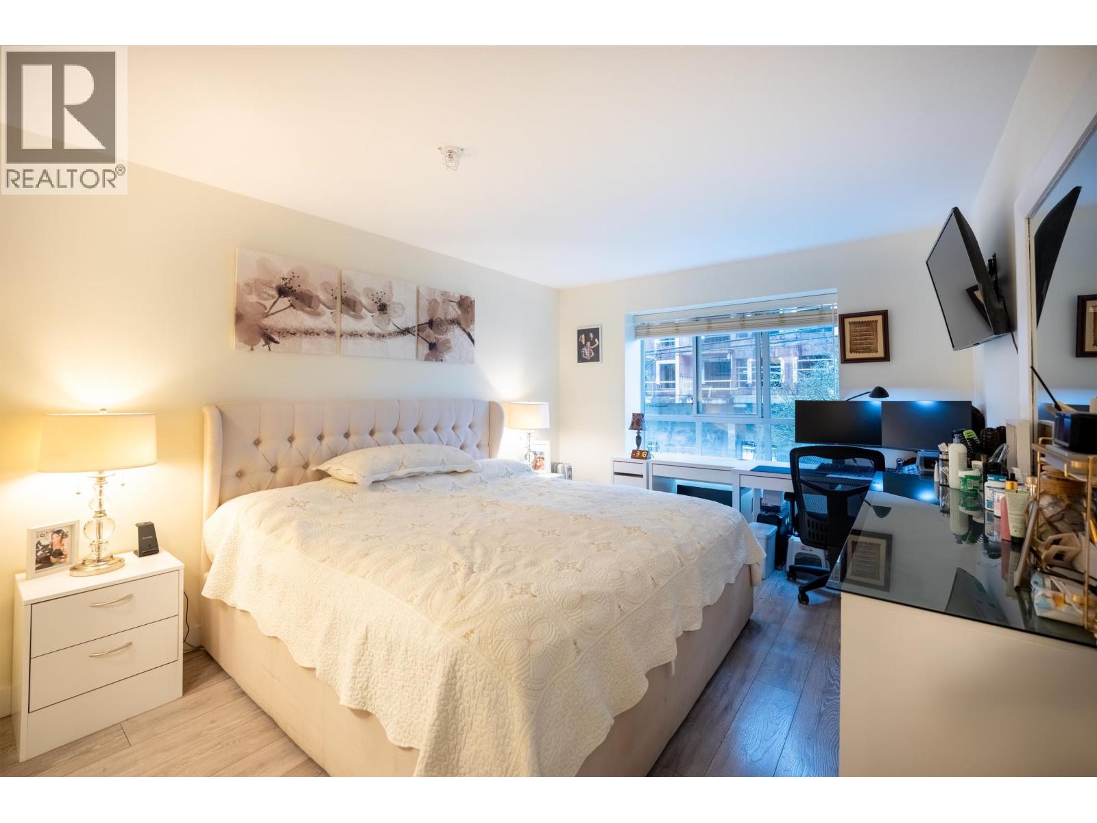 206 855 W 16th Street, North Vancouver, British Columbia  V7P 1R2 - Photo 10 - R3080141