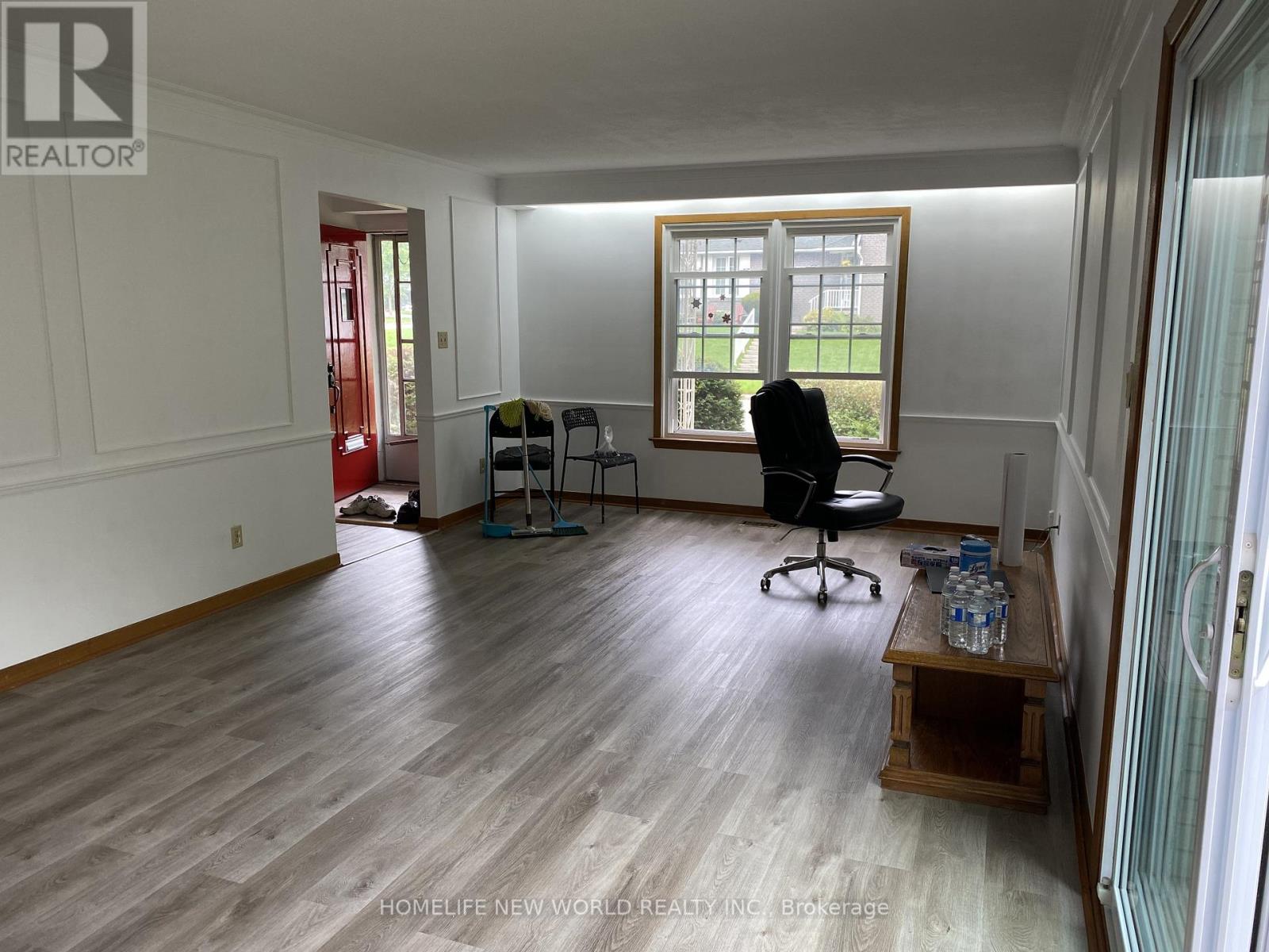 62 Landfair Crescent, Toronto, Ontario  M1J 3A7 - Photo 5 - E12703990