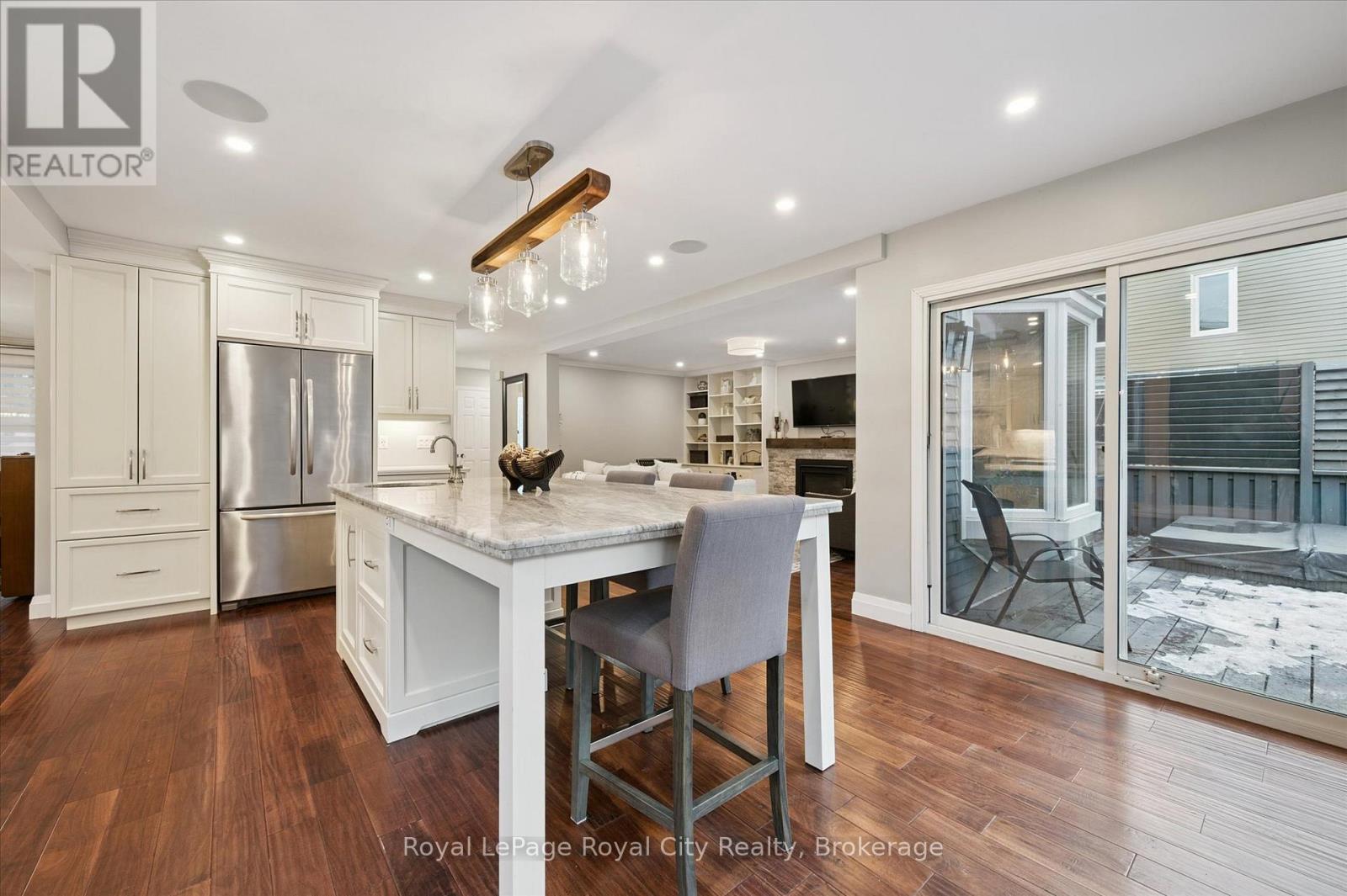 60 Hands Drive, Guelph, Ontario  N1G 3H3 - Photo 11 - X12687572