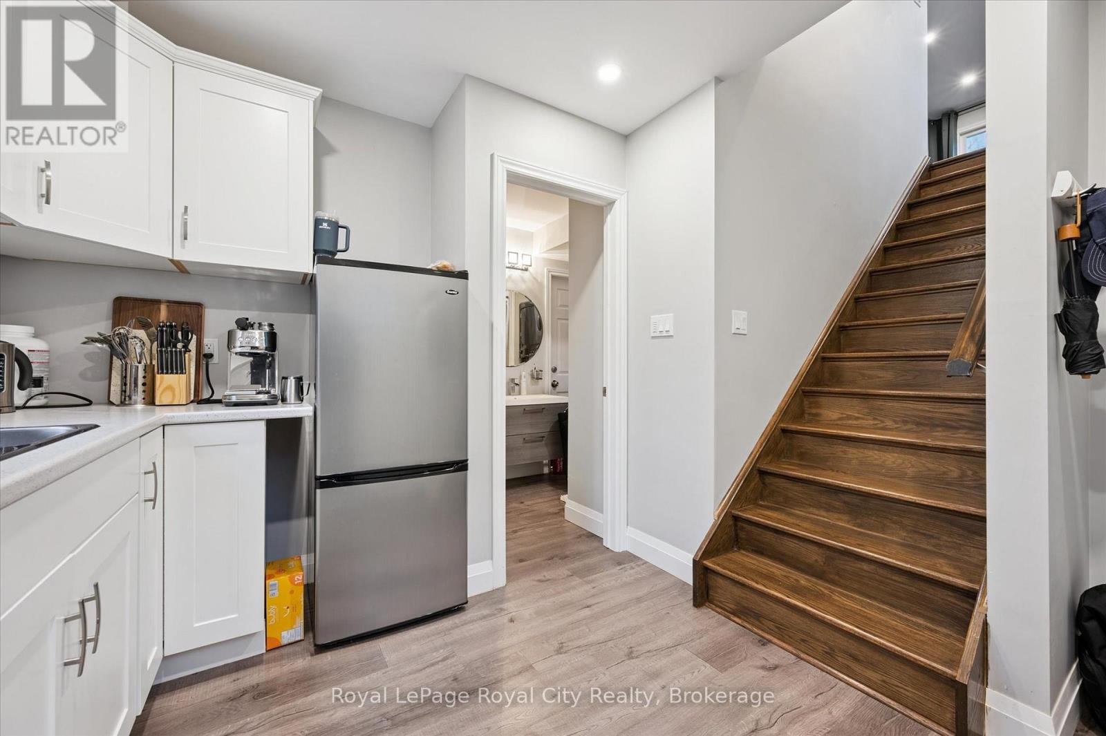 60 Hands Drive, Guelph, Ontario  N1G 3H3 - Photo 35 - X12687572