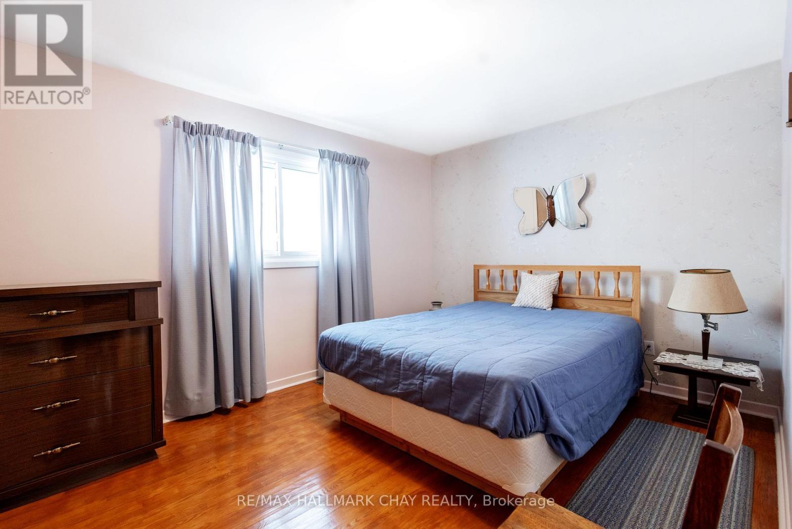 19 Steel Street, Barrie, Ontario  L4M 2E6 - Photo 12 - S12703782