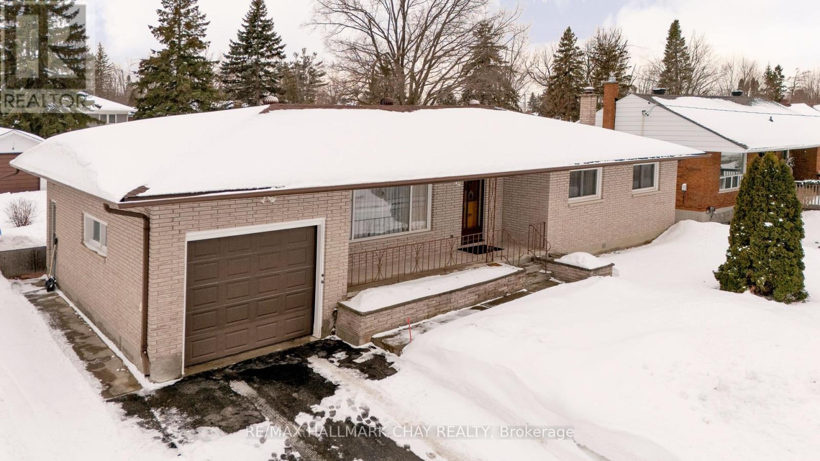 19 Steel Street, Barrie, Ontario  L4M 2E6 - Photo 35 - S12703782