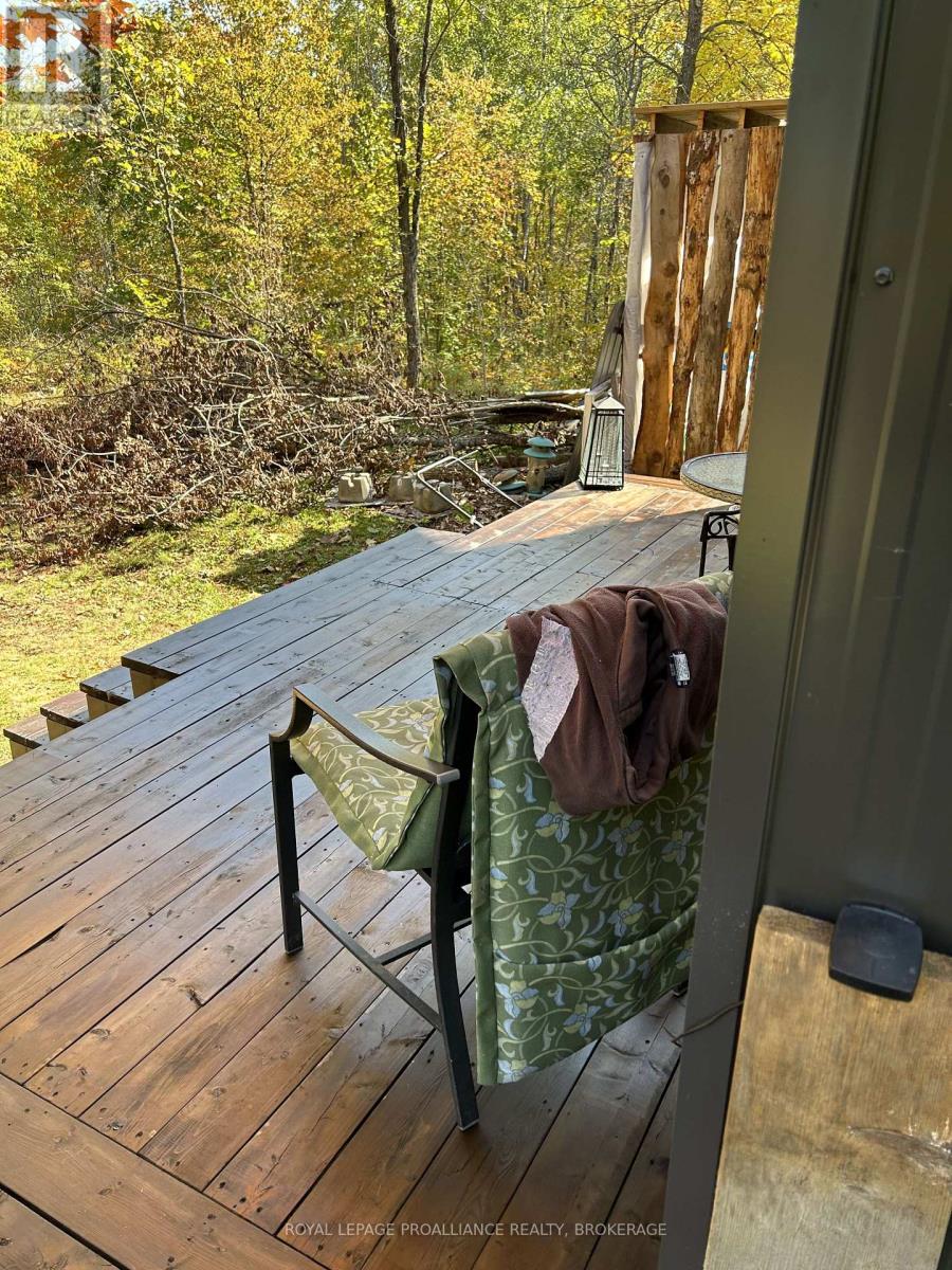 384 Big Crosby Lake Road, Rideau Lakes, Ontario  K0G 1X0 - Photo 19 - X12703324