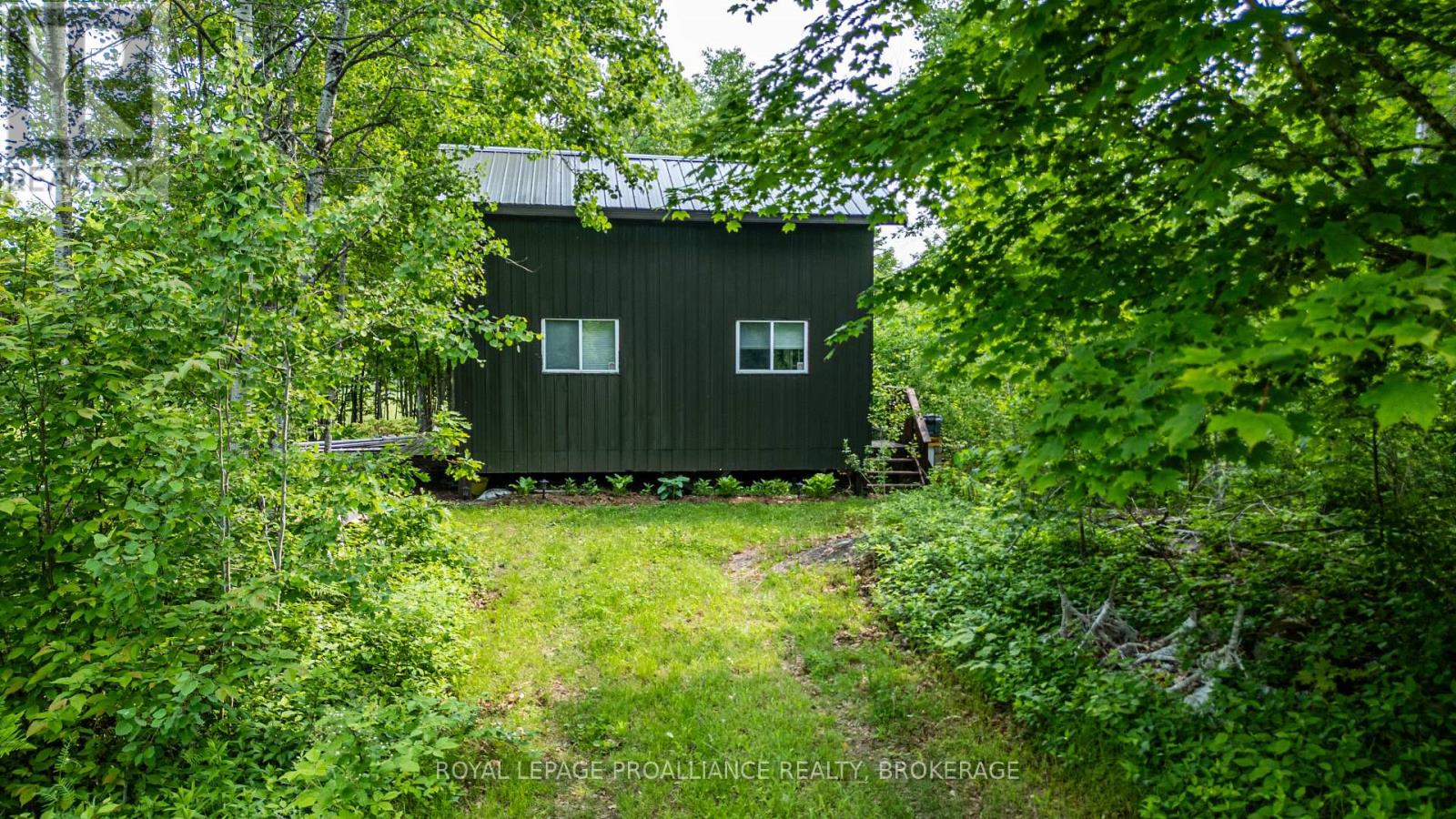 384 Big Crosby Lake Road, Rideau Lakes, Ontario  K0G 1X0 - Photo 6 - X12703324