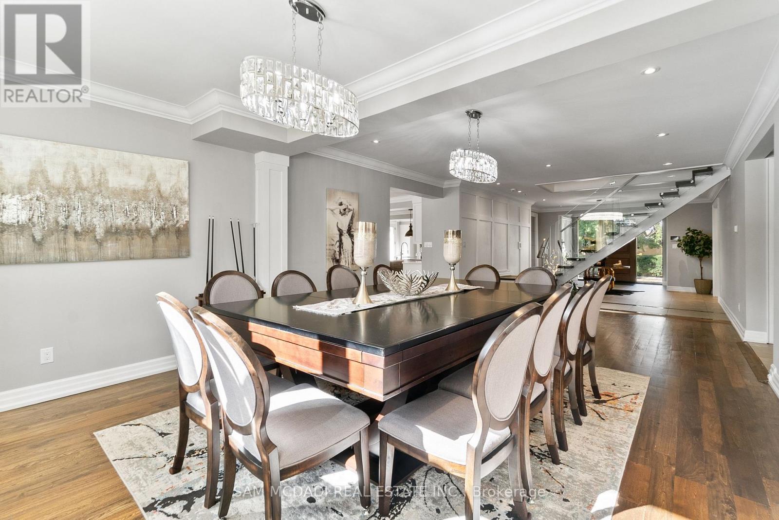 2552 Jarvis Street, Mississauga, Ontario  L5C 2P6 - Photo 10 - W12704008