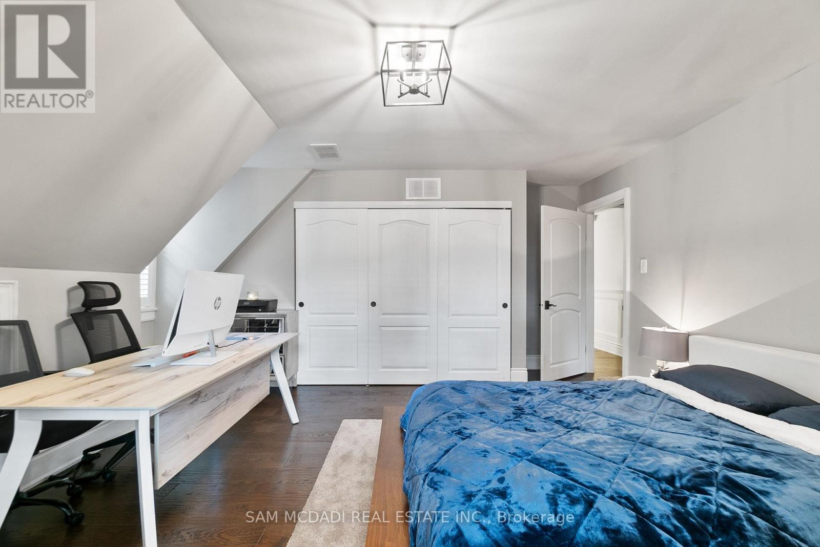 2552 Jarvis Street, Mississauga, Ontario  L5C 2P6 - Photo 29 - W12704008