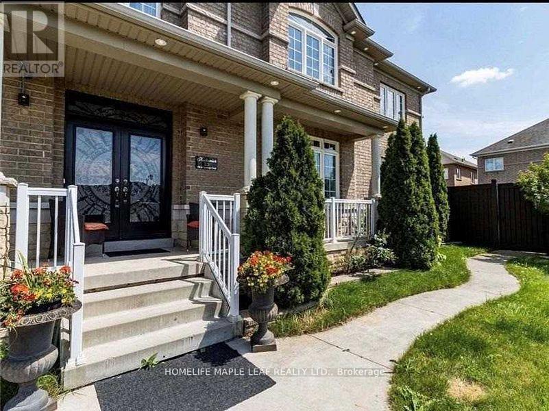 23 Alice Springs Crescent, Brampton, Ontario  L6X 0R7 - Photo 3 - W12704018