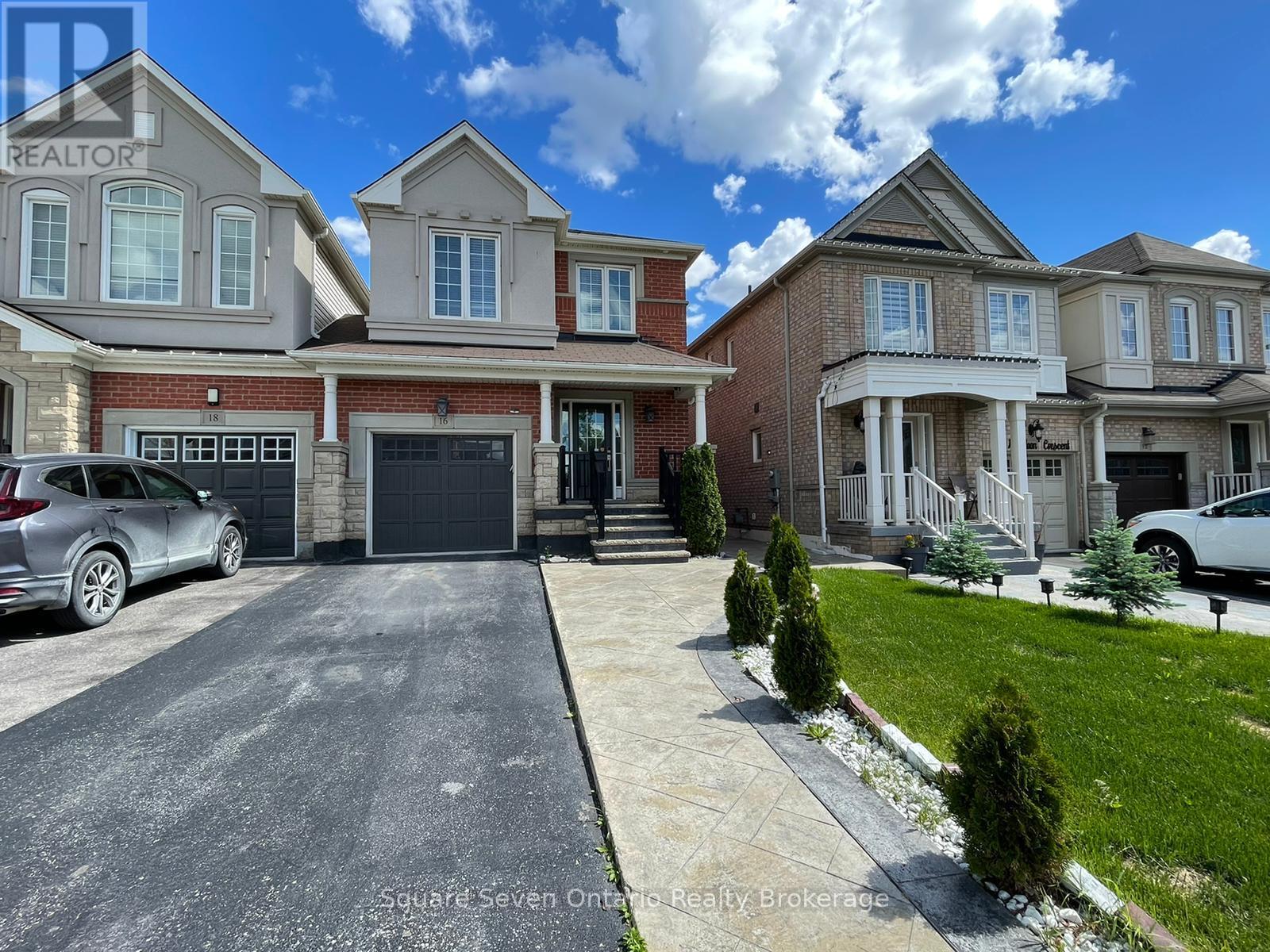 ( LOWER LEVEL ) - 16 NAPOLEON CRESCENT, Brampton, Ontario