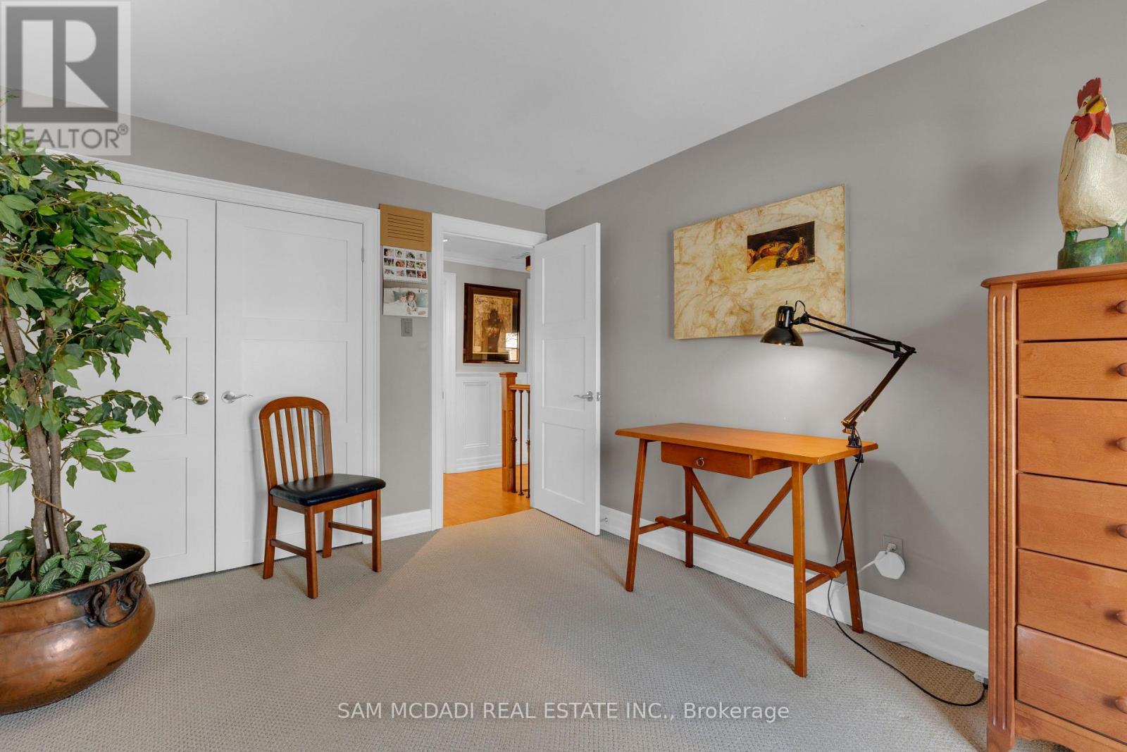 3620 Ponytrail Drive, Mississauga (Applewood), Ontario  L4X 1W4 - Photo 26 - W12704068