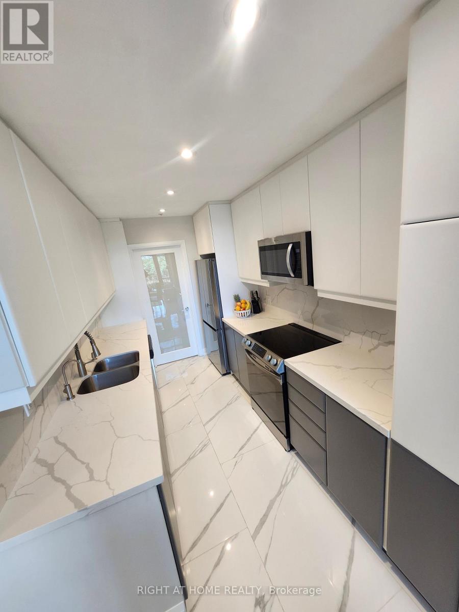 109 - 65 Yorkland Boulevard, Brampton, Ontario  L6P 4M5 - Photo 28 - W12704088