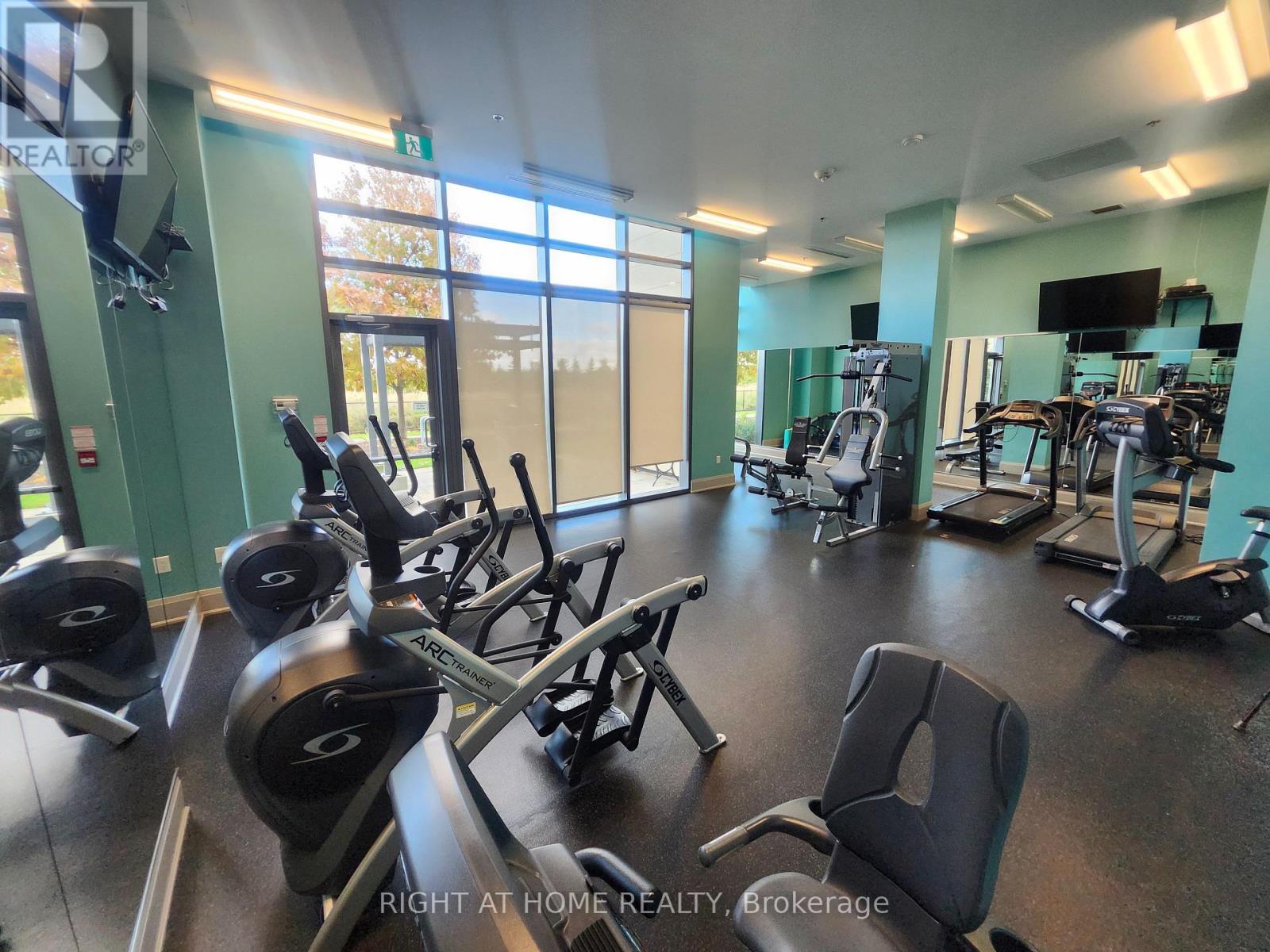 109 - 65 Yorkland Boulevard, Brampton, Ontario  L6P 4M5 - Photo 43 - W12704088