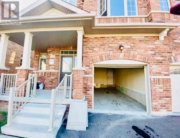 4 Zenida Road, Brampton, Ontario  L7A 0C4 - Photo 2 - W12704098